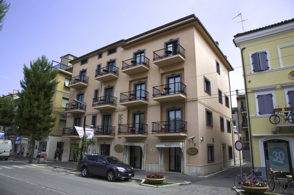 Hotel Enzo Porto Recanati Exterior photo