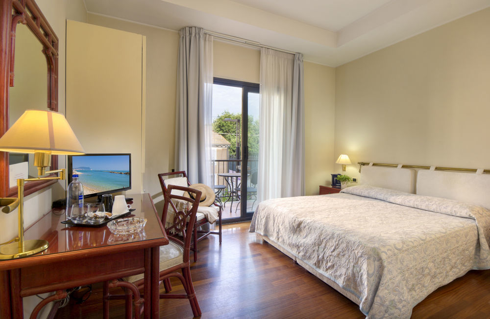 Hotel Enzo Porto Recanati Exterior photo